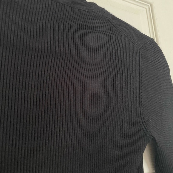 Michael Kors Ribbed fitted Black Long Sleeve Top NWT XS - Picture 6 of 6